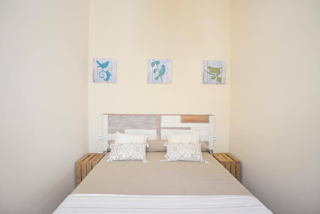 Letmalaga Calderon Apartment ภายนอก รูปภาพ